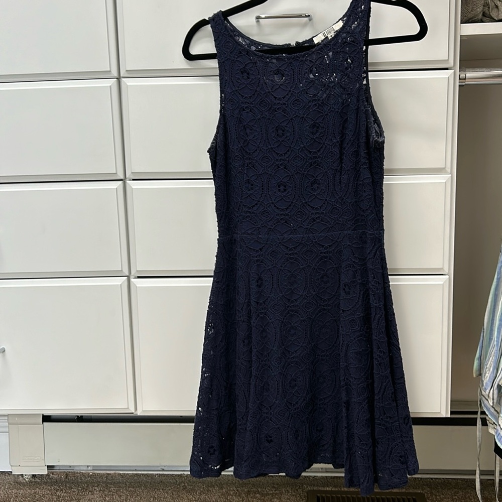 BB Dakota navy lace dress size 6.